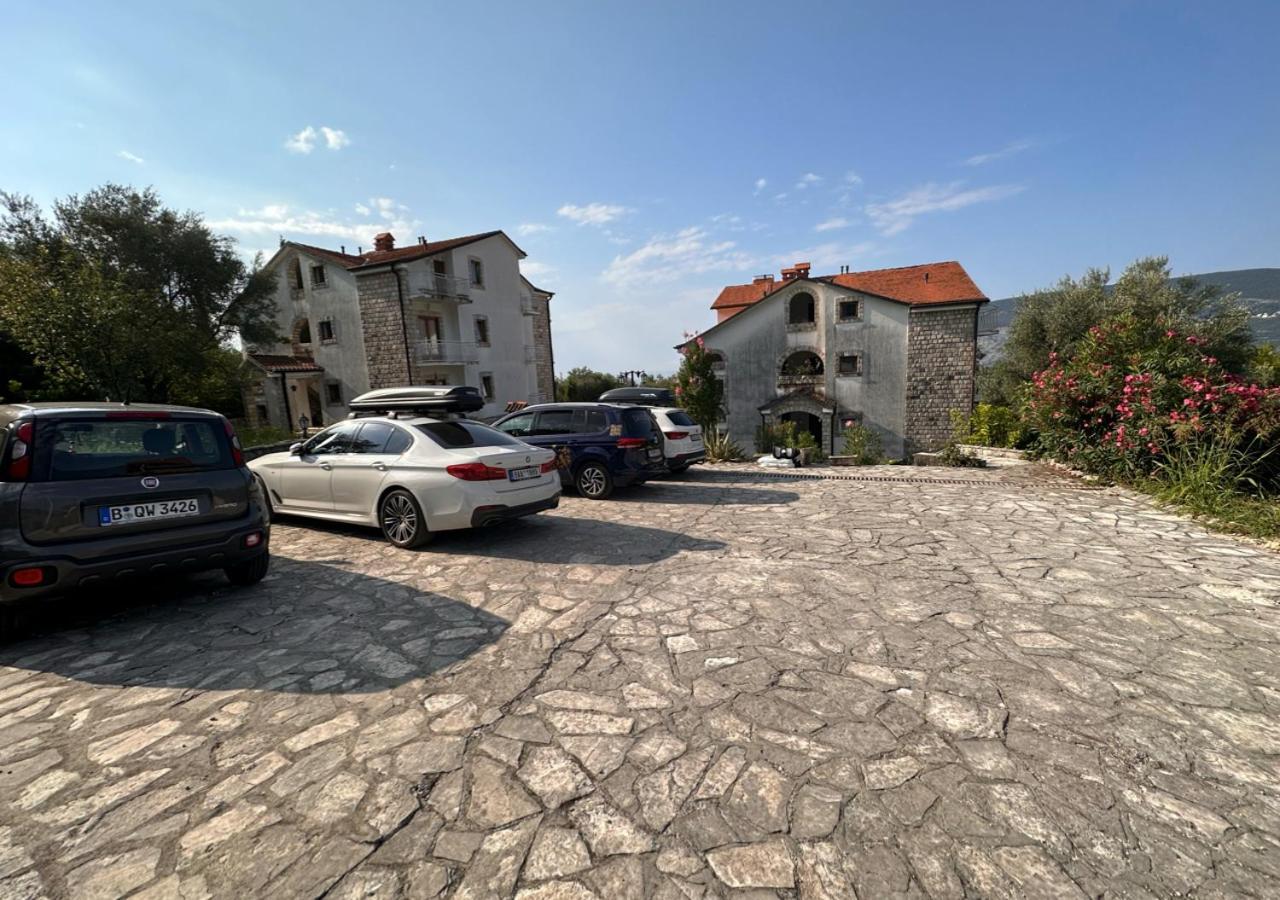 הרצג-נובי Aparthotel - Villa Jovicic מראה חיצוני תמונה